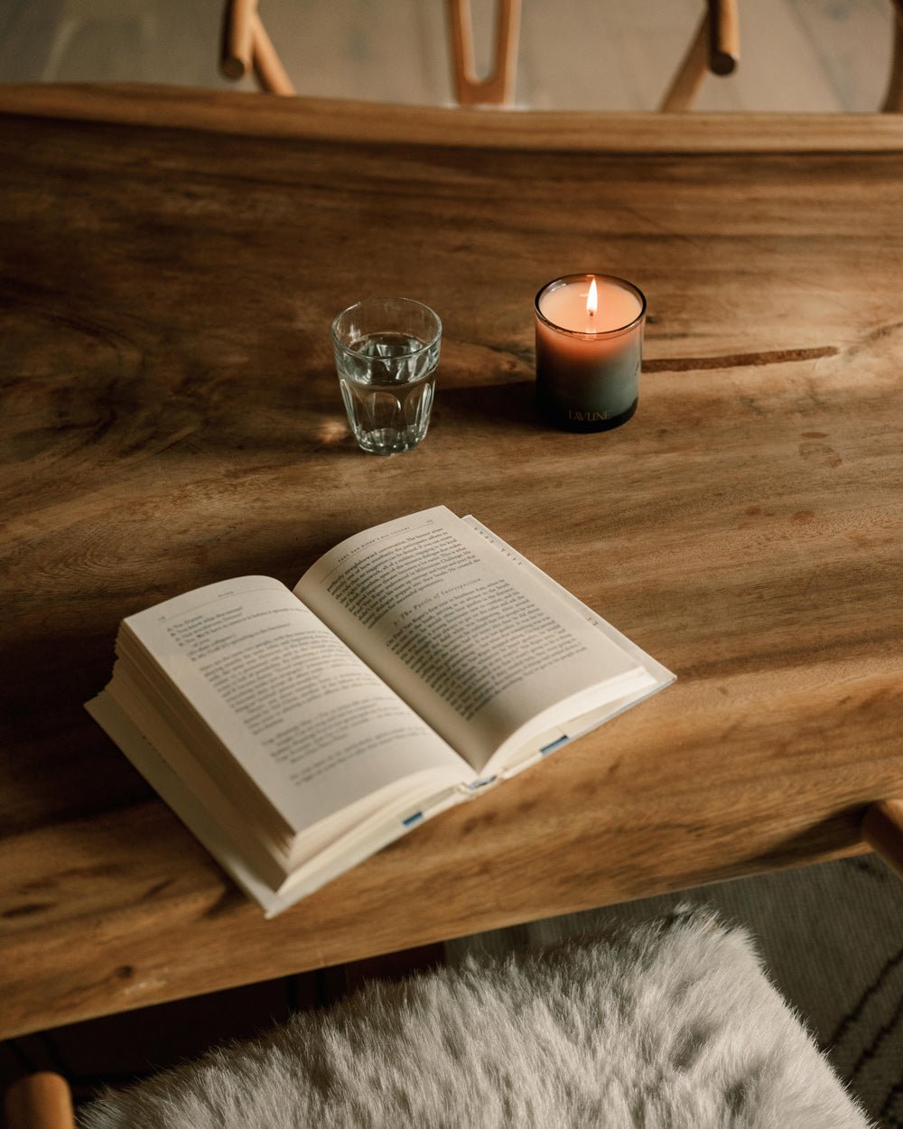 CANDLES N˚08 Hearth Candle | Deep Smoke & Balsam Fragrance LAVUNE