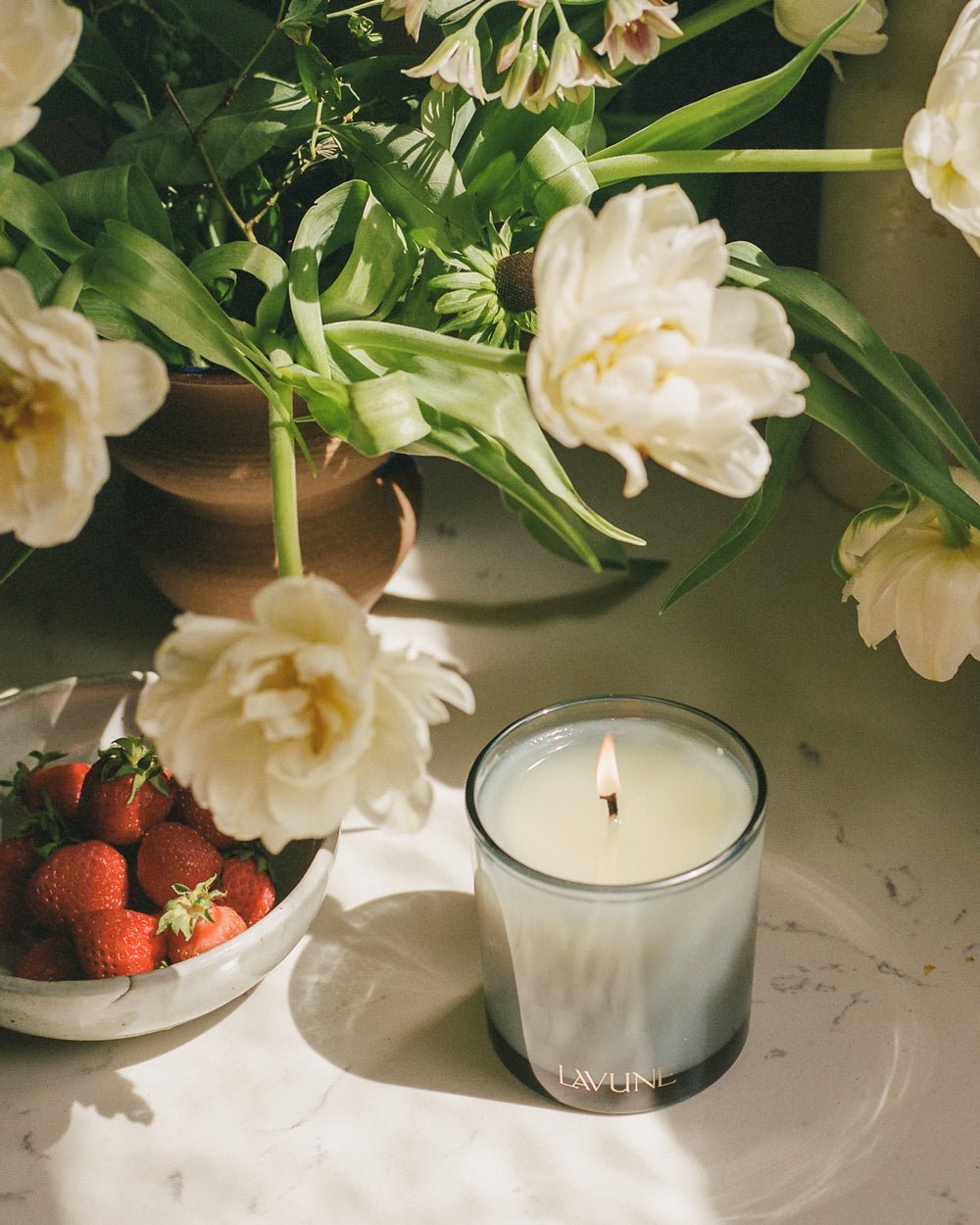 CANDLES N˚06 Solstice Candle | Warm Heliotrope & Cedarwood LAVUNE